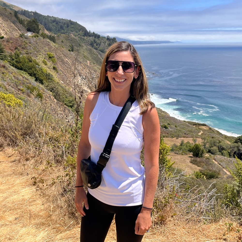 Meet your Posher, Andrea